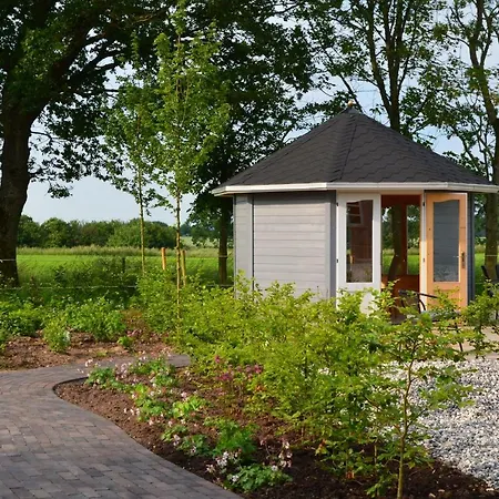 Brakkerhus Guest house *